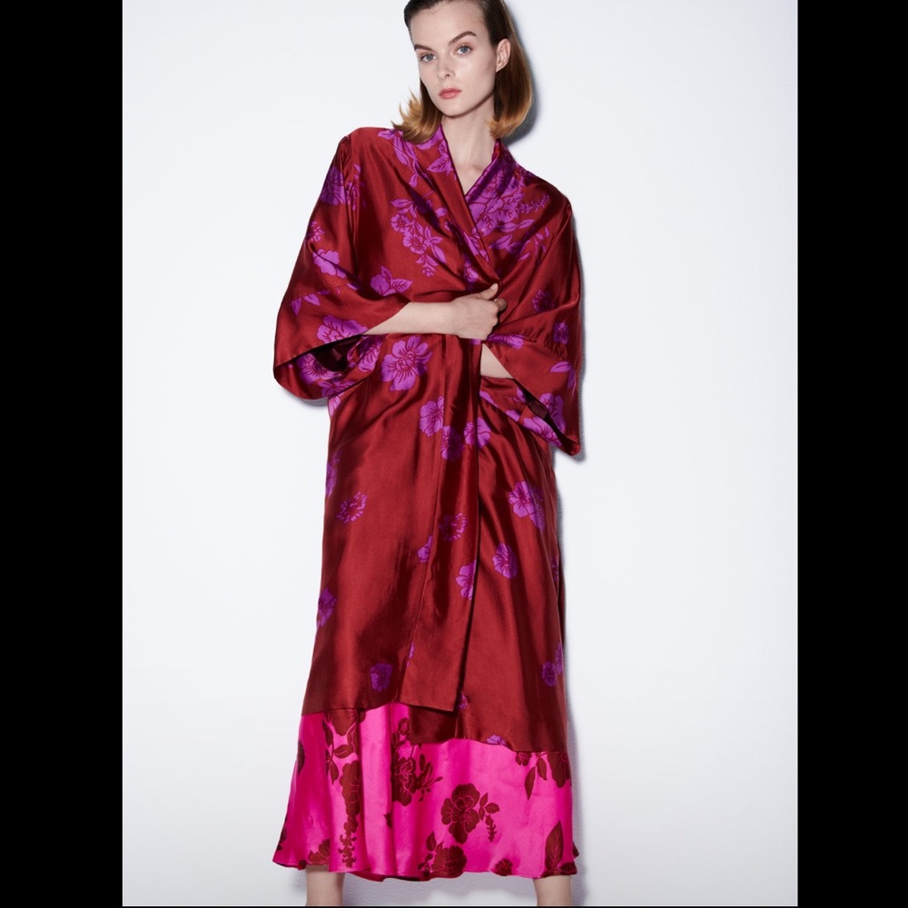 ZARA NEW LONG PRINTED KIMONO FLORAL PINK